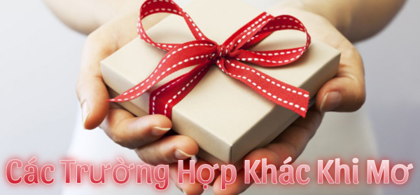 Mơ thấy được người thân đã khuất tặng quà