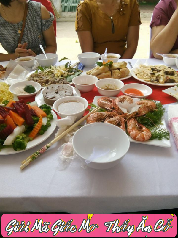 Giải Mã Giấc Mơ Thấy Ăn Cỗ